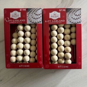 NIB Holiday Time 6ft wooden bead garland